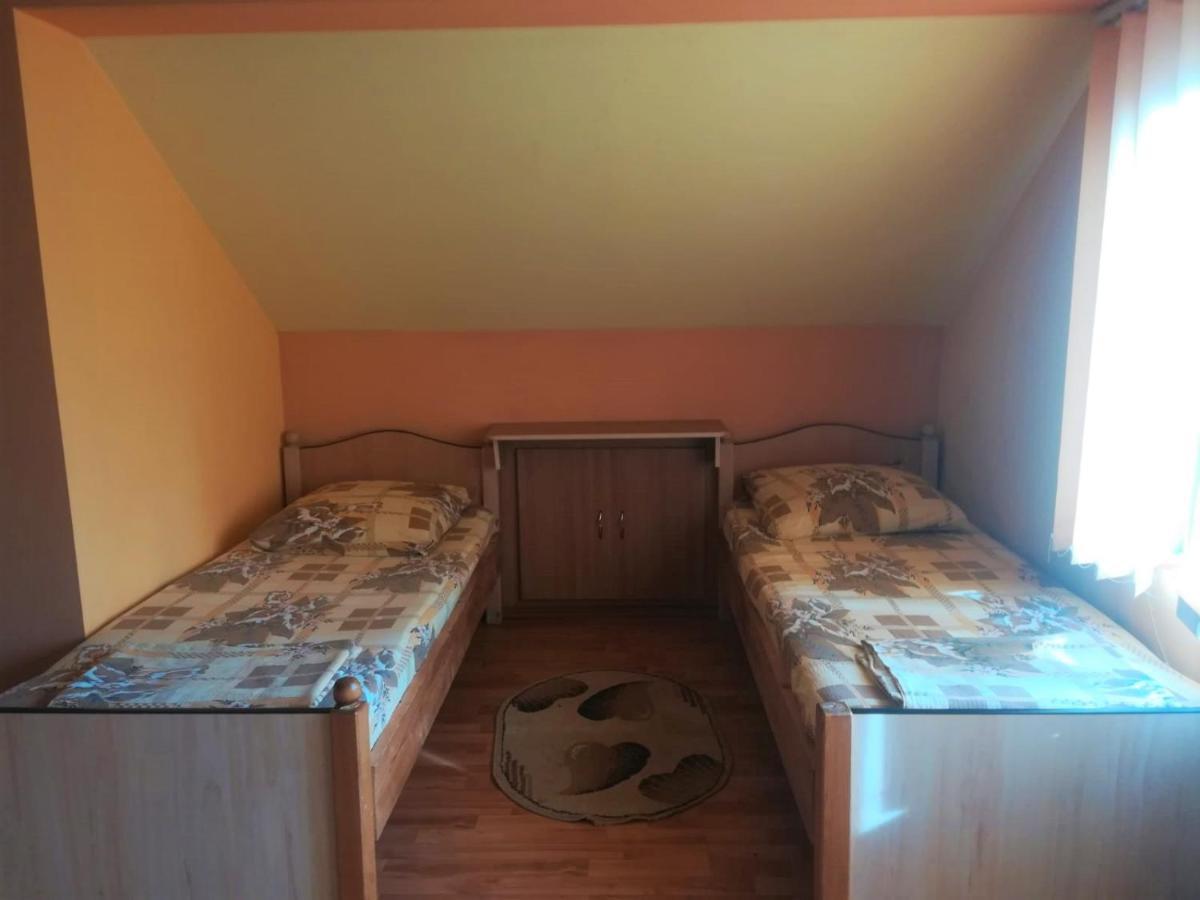 Casa Cozorici Hotel Sadova  Luaran gambar
